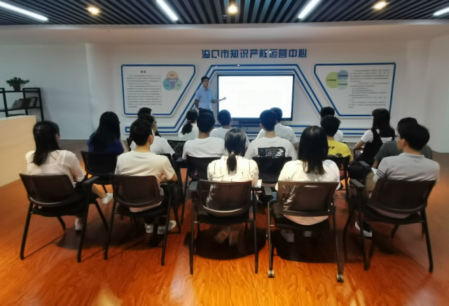 知識產(chǎn)權服務港 打造產(chǎn)業(yè)集聚區(qū)，讓代理機構與教育信息咨詢服務高效協(xié)作